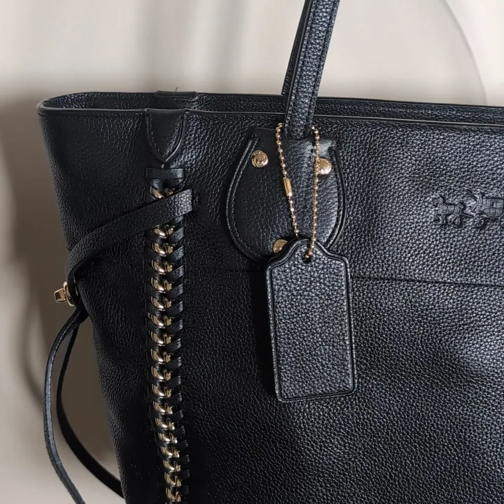 Coach ♣️Limited Edition Tatum Whipstitch Shoulder Bag /Gold Chain Detailing
